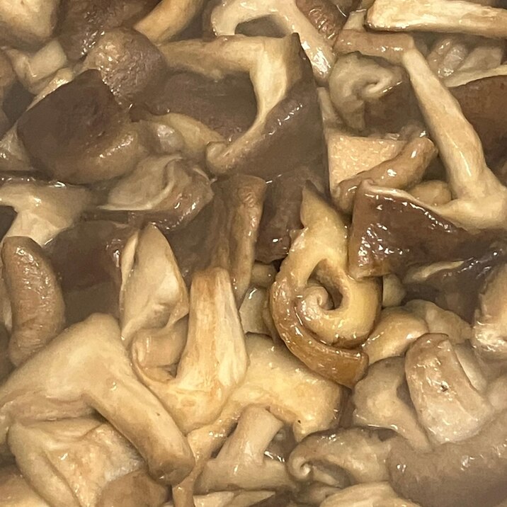 食べきり どんこの軸ごとオリーブ油炒め